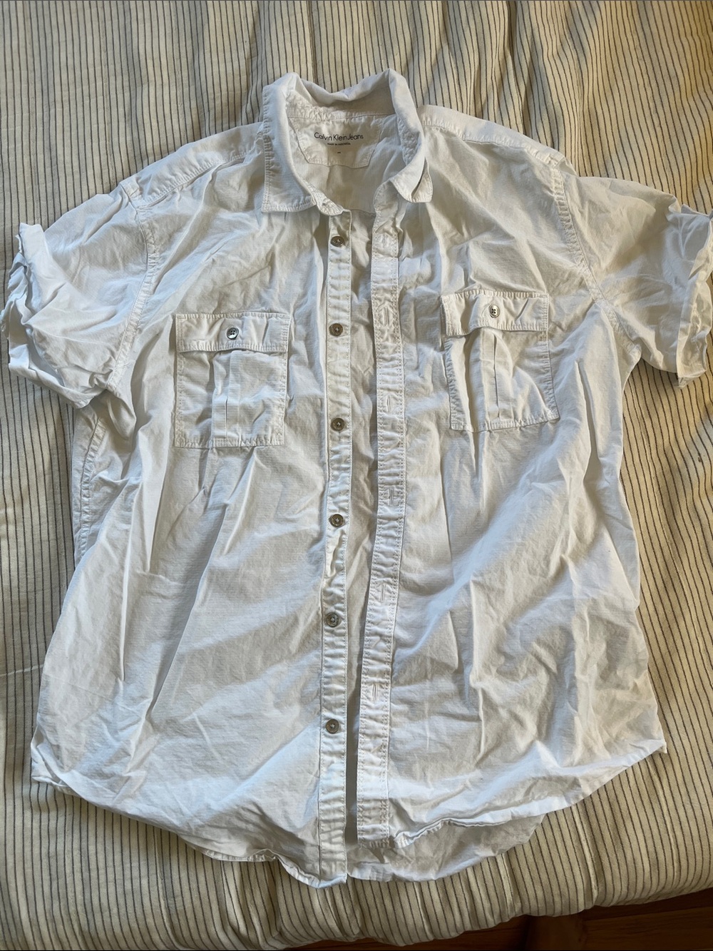 Calvin Klein Jeans White Short-Sleeve Button Down Shirt 100% cotton